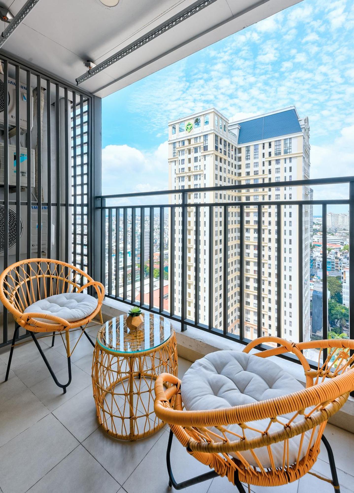S Lux Apartment Ho Şi Min Dış mekan fotoğraf